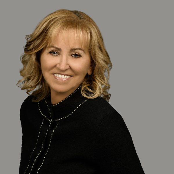 Photo Anne (2024) Veston noir